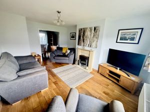 Lounge- click for photo gallery